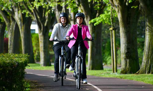 Lien vers Pour une mobilité active et durable : à pied et à vélo