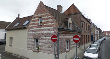 Lien vers 4 - Maison en appareil à « Rouges-Barres »