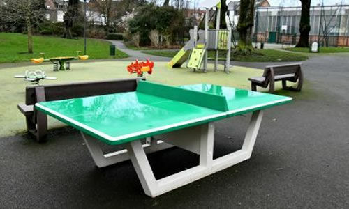 Lien vers Table de ping-pong au parc Bériot